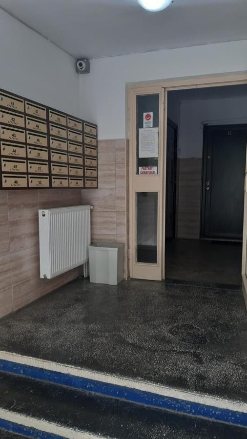 Studio Timpuri Noi 50 Bukares Bagian luar foto